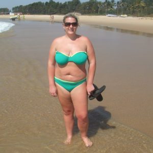 Tu préfères le bronzage sans maillot ? Clara - rencontre-Naturiste-Caen