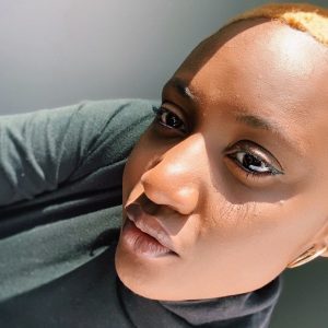 Un moment sans attente à Villeurbanne Awa - rencontre-Black-Villeurbanne