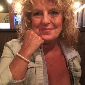 Toi qui sais prendre les choses comme elles viennent Fabienne - rencontre-MILF-Angers