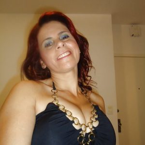 Réveille la MILF expérimentée en moi ! Astrid - rencontre-MILF-Marseille