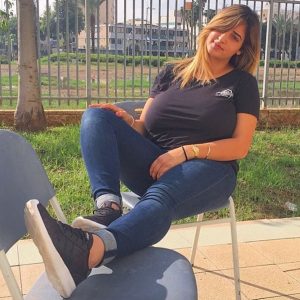 Faudrait qu’on se parle avant que je trouve un pull en polaire Margot - rencontre-Teen-Anglet