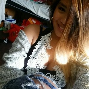 Je cherche un mec sympa pour une soirée Léa - rencontre-Teen-Chartres