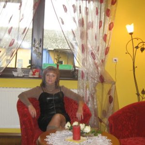 Le weekend approche et j’ai besoin de me détendre Lydie - rencontre-Cougar-Saint-Martin-d'Hères