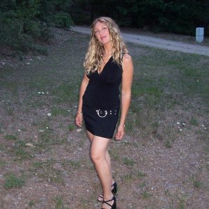 J’ai pris 38 ans de réflexion, maintenant j’ai plus envie d’attendre Fabienne - rencontre-MILF-Athis-Mons