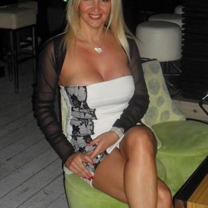 Élodie, 42 ans – Chaudasse de Strasbourg Élodie - rencontre-MILF-Strasbourg
